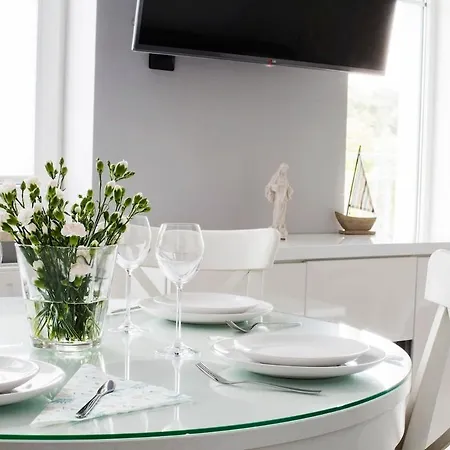 Apartament Urokliwy Cichy Blisko Morza